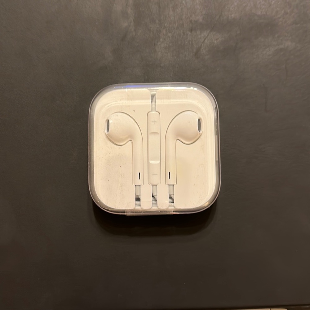 Apple EarPods